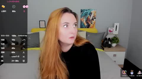 Snapshot of red_naughtyfox chatting on 10-05-25, 05:33 Lessy Fox online show from 10-05-25, 05:33