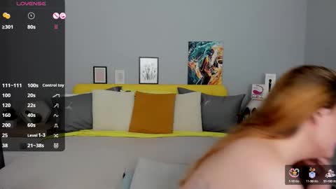 Snapshot of red_naughtyfox chatting on 10-09-25, 05:22 Lessy Fox online show from 10-09-25, 05:22