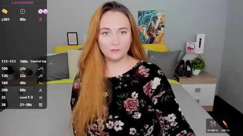 Snapshot of red_naughtyfox chatting on 10-10-25, 06:51 Lessy Fox online show from 10-10-25, 06:51