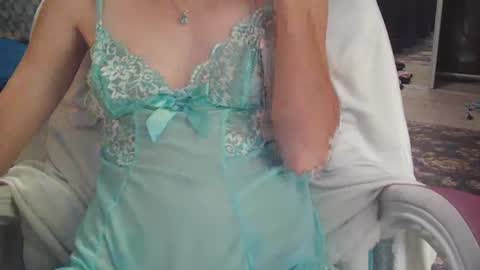 Red online show from 10-31-25, 05:58