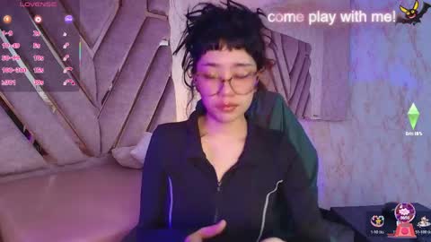 Snapshot of red_pandaa chatting on 05-21-26, 03:35 red_pandaa online show from 05-21-26, 03:35