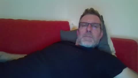 Red online show from 12-30-24, 09:08