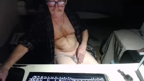 Red online show from 05-31-26, 08:21
