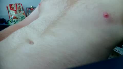 Snapshot of redchimp2 chatting on 12-19-24, 01:28 redchimp2 online show from 12-19-24, 01:28