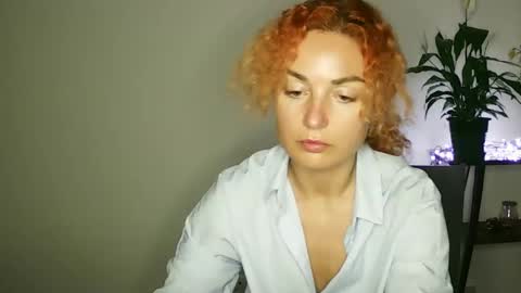 reddgirll online show from 02-15-25, 08:43