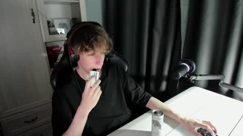 reddissq online show from 12-26-24, 04:32