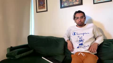 Snapshot of redfloweer chatting on 09-12-25, 12:38 redfloweer online show from 09-12-25, 12:38