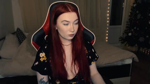 Lina online show from 12-26-24, 11:13