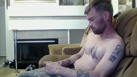 Snapshot of redheadlover828 chatting on 03-02-26, 06:48 Kevin online show from 03-02-26, 06:48