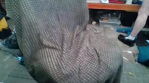 Snapshot of redhotsimkin chatting on 11-06-25, 03:18 redhotsimkin online show from 11-06-25, 03:18