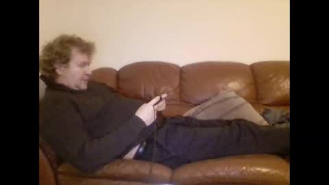 redlols online show from 12-30-24, 01:04