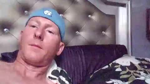 redman070707 online show from 04-19-26, 05:18