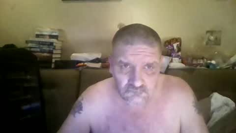 redmud3 online show from 02-08-25, 05:29