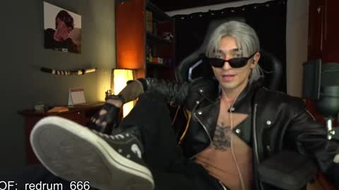 Snapshot of redrum_696 chatting on 02-04-25, 06:49 Red online show from 02-04-25, 06:49