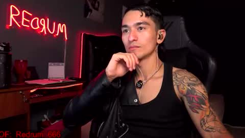 Snapshot of redrum_696 chatting on 09-28-25, 05:07 Red online show from 09-28-25, 05:07