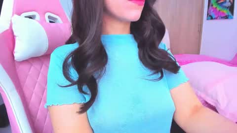 redski77 online show from 02-17-25, 09:24