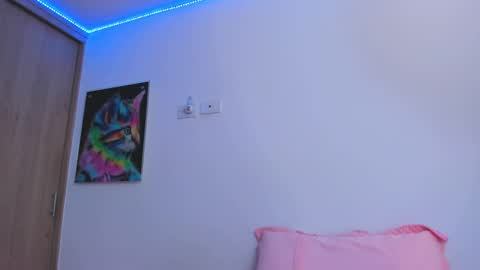 redski77 online show from 03-06-25, 09:25