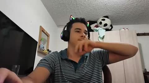 RedsoulReaver online show from 09-15-25, 05:18