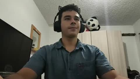 RedsoulReaver online show from 10-04-25, 05:49