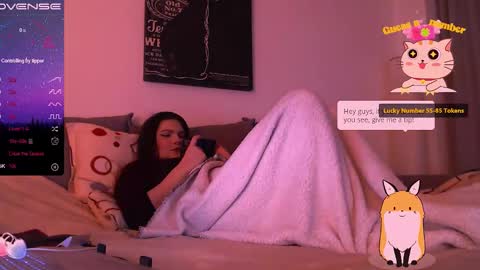 Snapshot of redyari chatting on 03-01-25, 01:43 Red online show from 03-01-25, 01:43