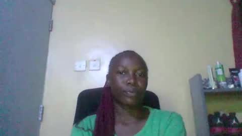 Marie online show from 01-12-26, 03:28