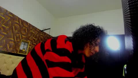 Snapshot of reed_kitty chatting on 11-20-25, 12:05 reed_kitty online show from 11-20-25, 12:05