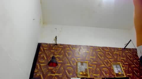 Snapshot of reed_kitty chatting on 12-05-25, 12:25 reed_kitty online show from 12-05-25, 12:25