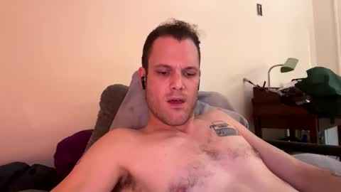 Snapshot of reed_thomas chatting on 01-10-26, 07:10 Reed Thomas online show from 01-10-26, 07:10