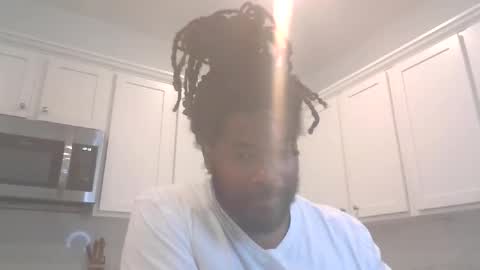 reek0000 online show from 05-19-26, 04:13