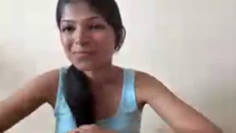 Snapshot of reenakeeny chatting on 07-30-26, 10:25 Alika online show from 07-30-26, 10:25