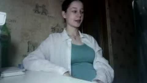 Snapshot of reganwardon chatting on 06-27-26, 11:26 Silvia online show from 06-27-26, 11:26