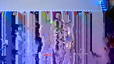 Snapshot of reginababy114 chatting on 05-06-26, 11:48 Baby Regina online show from 05-06-26, 11:48