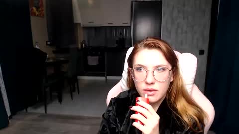 Regina online show from 11-08-25, 12:33