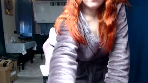 Regina online show from 05-04-26, 03:24