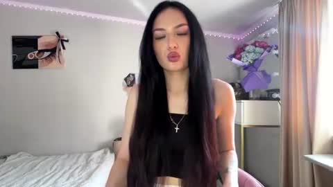 Amelia online show from 06-23-26, 01:42