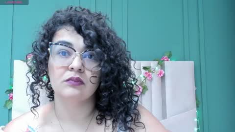 Snapshot of reginavegaa chatting on 01-23-25, 11:37 reginavegaa online show from 01-23-25, 11:37
