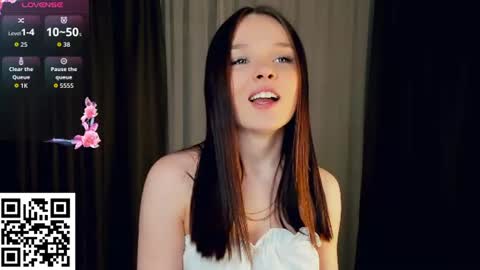 Emily - online show from 06-15-26, 06:43