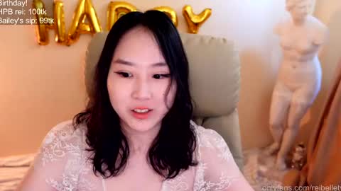 Snapshot of reibelletv chatting on 03-24-26, 04:17 online show from 03-24-26, 04:17