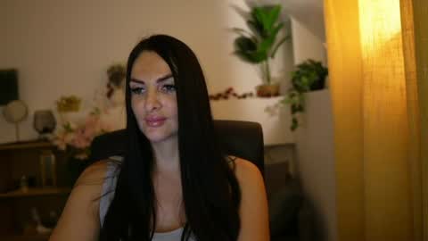 Snapshot of reicleio chatting on 08-05-26, 06:00 Cleio online show from 08-05-26, 06:00