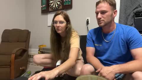 Snapshot of reighofsun98 chatting on 09-17-25, 01:07 SunshineSanchez online show from 09-17-25, 01:07