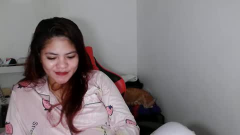 reign2525 online show from 09-22-25, 02:08