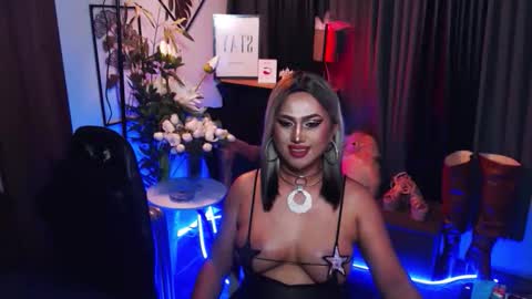 Red Ivy online show from 03-16-26, 07:29