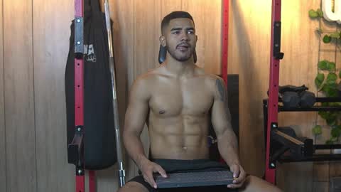 Reik online show from 11-19-25, 12:16