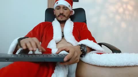   REIKO  online show from 12-28-24, 06:29