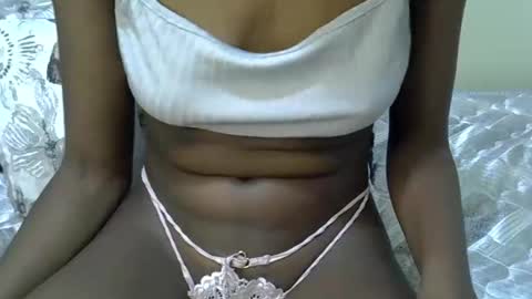 Snapshot of reina_2 chatting on 05-14-26, 10:38 cutie online show from 05-14-26, 10:38