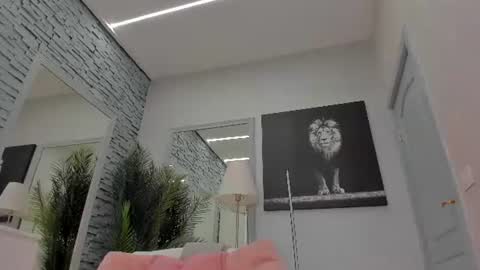 reina cummings online show from 07-04-26, 06:52