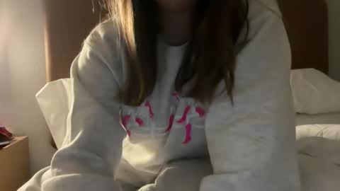 reinaboytoy online show from 03-24-26, 06:18