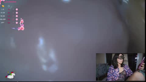 Snapshot of reinacatchile chatting on 10-02-25, 01:01 Reinacatchile online show from 10-02-25, 01:01