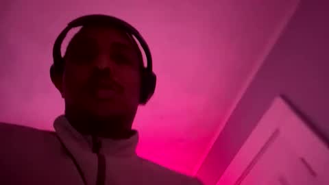 rell248mi1313 online show from 02-19-26, 09:55