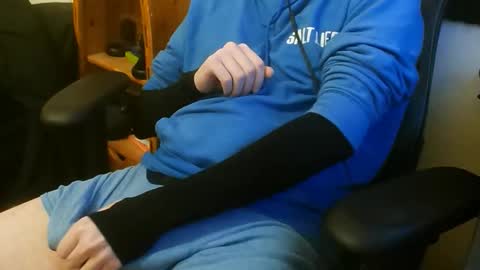 Relyk90 online show from 01-17-26, 05:01